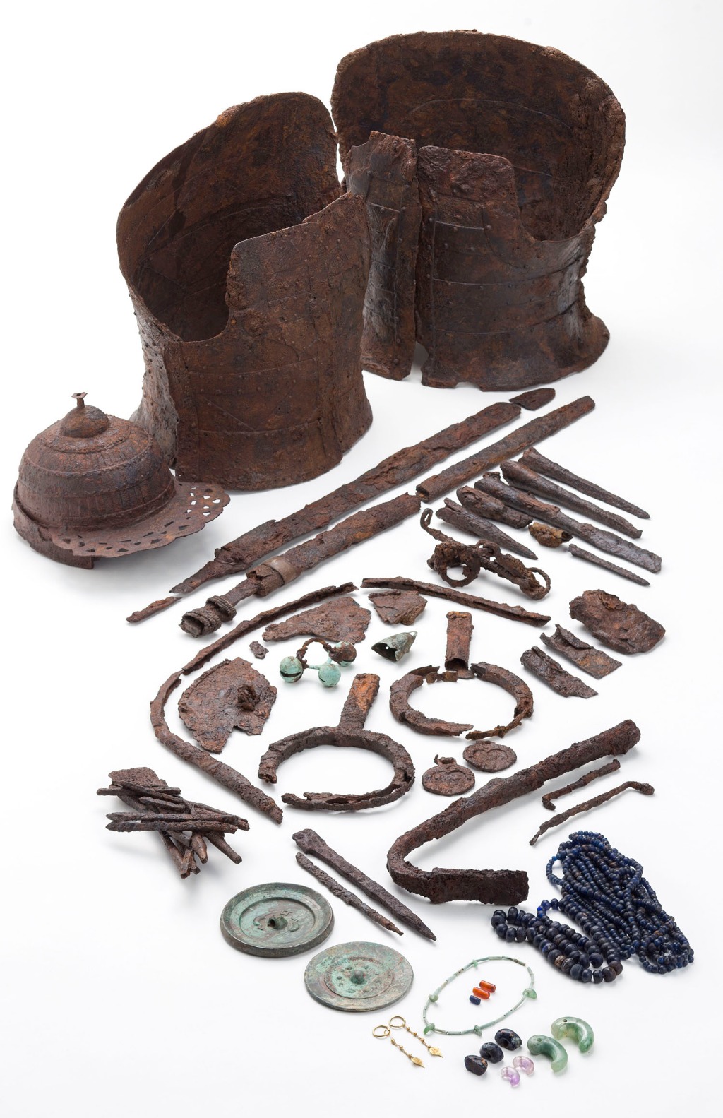 Superb grave items that are representative of life in the Kofun period